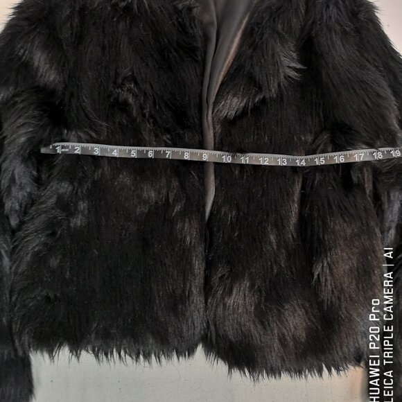 Womens Faux Fur Black Jacket, Vinage Y2K Cropped Winter Coat **HOST PICK** - Picture 15 of 16